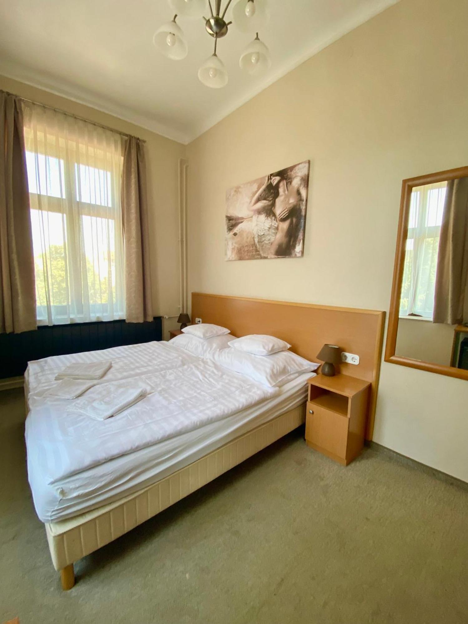 Peto Apartman Дьор Екстериор снимка