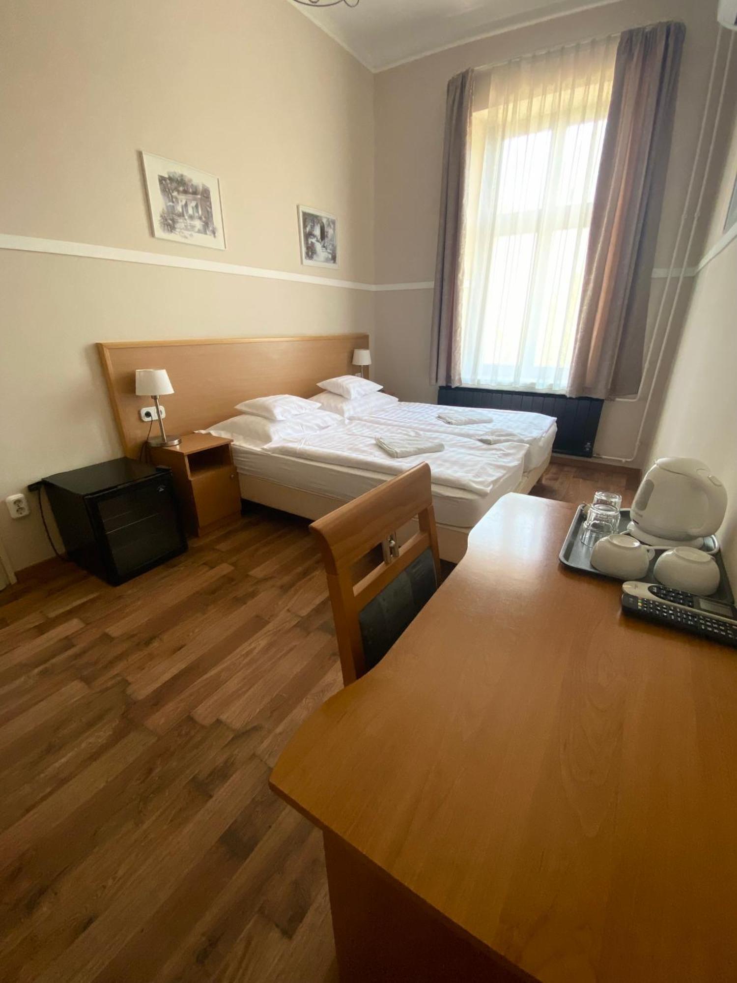 Peto Apartman Дьор Екстериор снимка